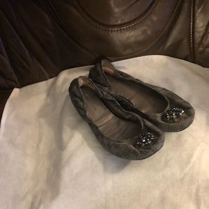 Adrienne Vittadini Flats, size 9M